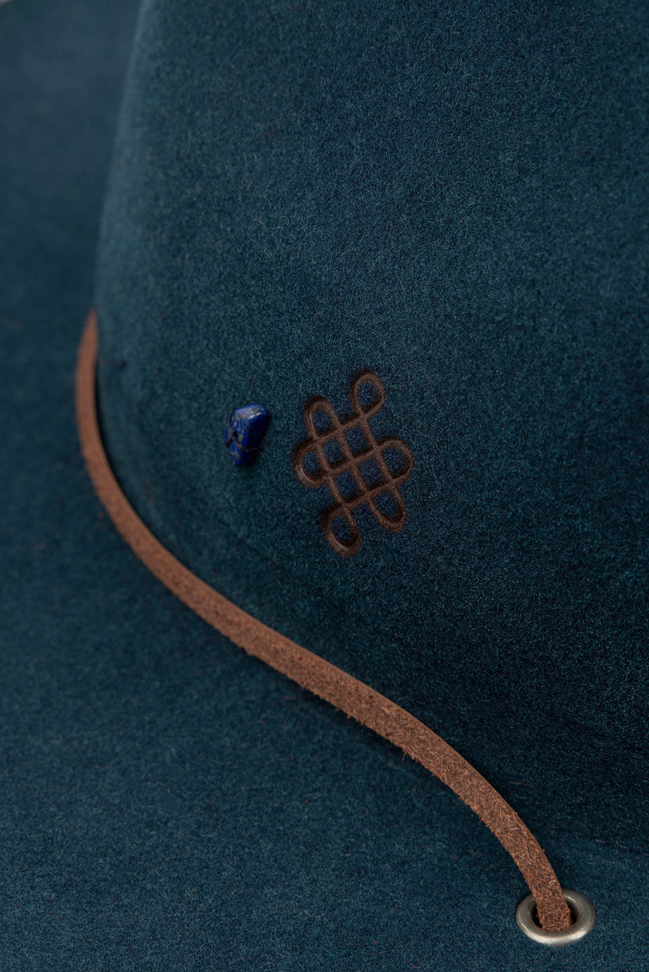 The infinity knot