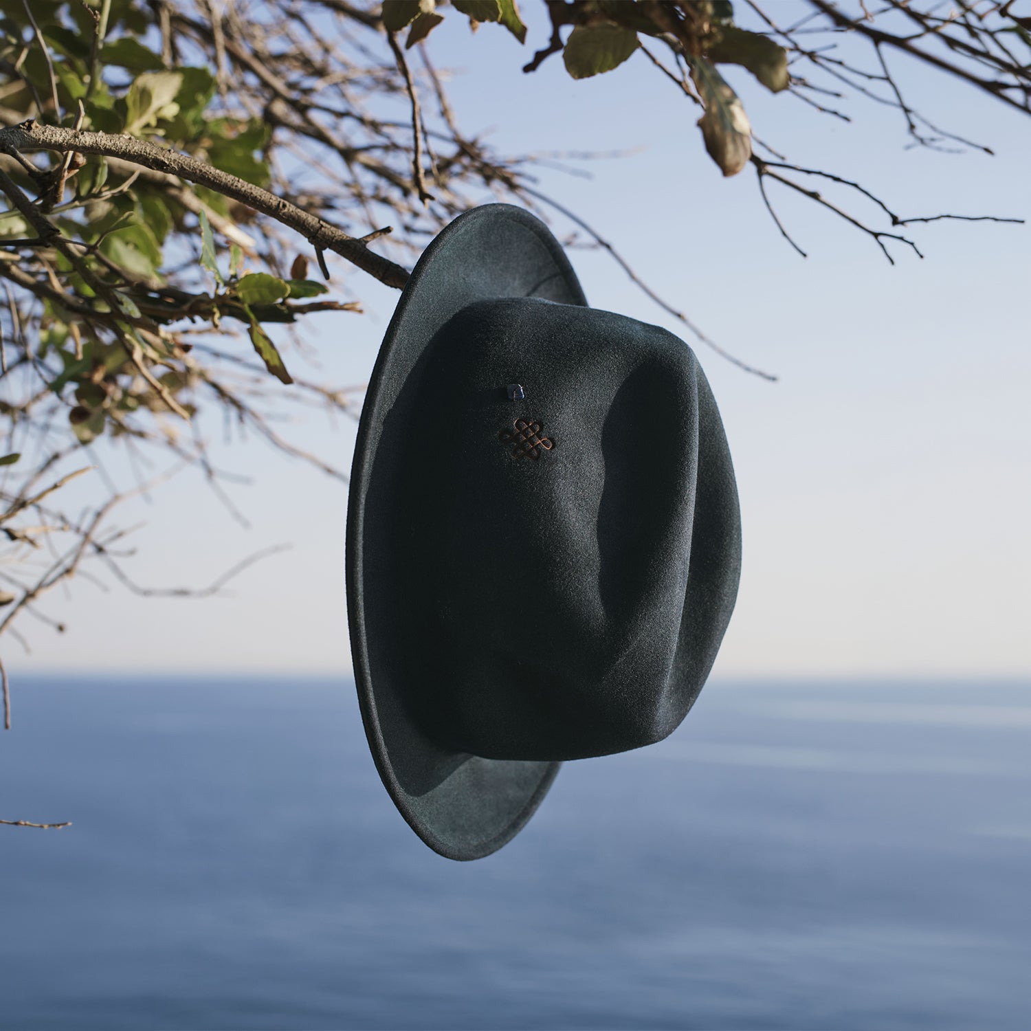 Hobo<br>stone-washed felt